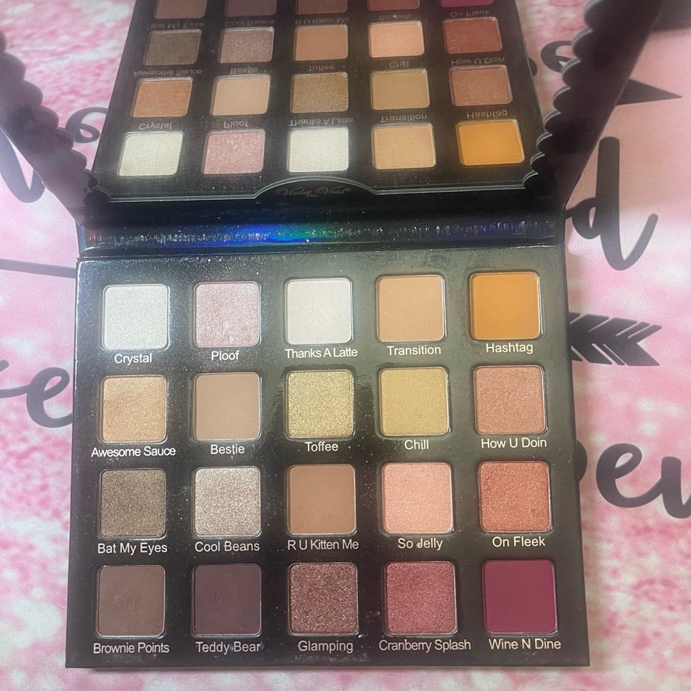 Violet Voss Holy Grail Eyeshadow Palette HG - Picture 4 of 6